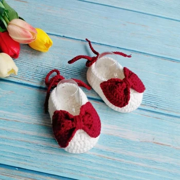 Originalus rankomis austi kablys austi ankstyvą pavasarį, labai paprastas, mielas Pyplys Kūdikių vaikščiojimo batai minkšta pado batai